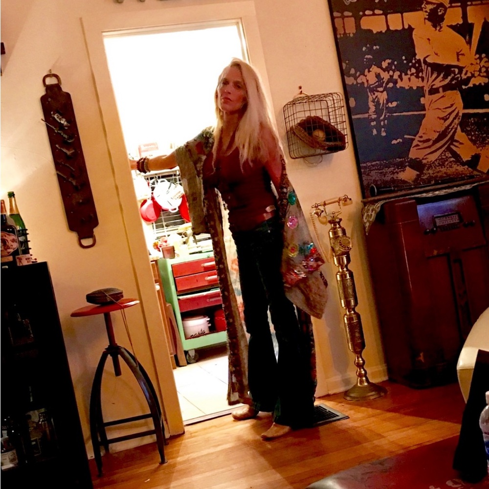 Magical Carpet Ride Kimono - Picture 9 of 12